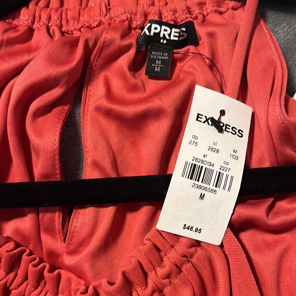 Express Top - Picture 3 of 3